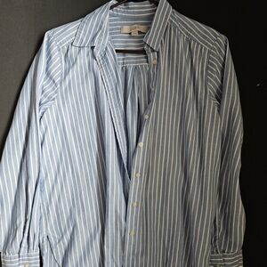 LOFT Women's Blue and White Striped Button Down Shirt